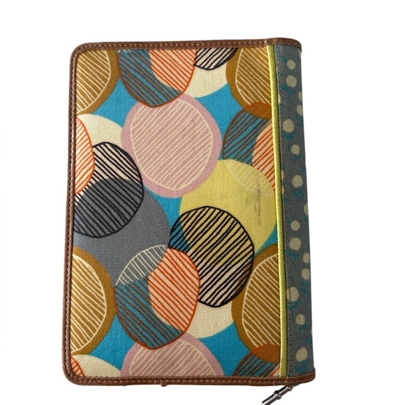 Fossil Multicolor Circle Pattern folder/organizer - Picture 3 of 4